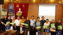 Bệnh viện Xuyên Á TP. HCM trao tặng quà tết cho hộ nghèo