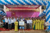 Trường tiểu học Lê Lợi đón nhận Bằng công nhận Trường đạt chuẩn quốc gia mức độ 1