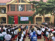 thực hành chữa cháy cho học sinh trườngTH Nguyễn Đình Chiểu