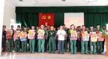 Huyện Cư Jút đón quân nhân hoàn thành NVQS trở về địa phương