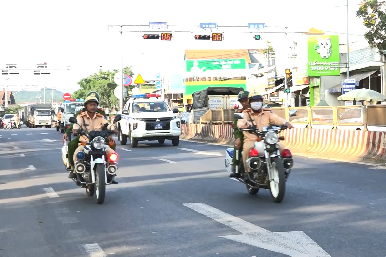 csgt huyen cu jut ra quan cao diem bao dam atgt trong lua tuoi hoc sinh